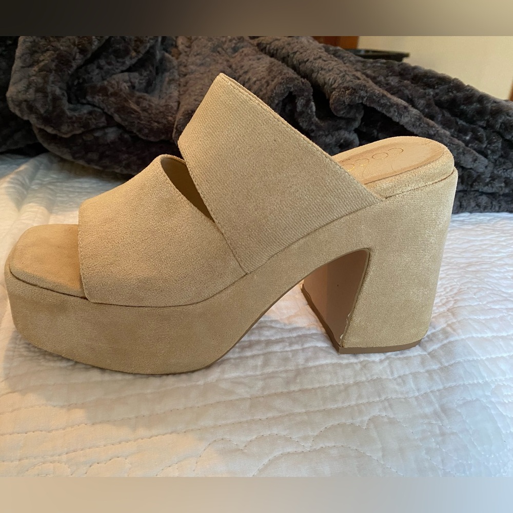 Coconuts by Matisse Marissa Platform Heel color-natural